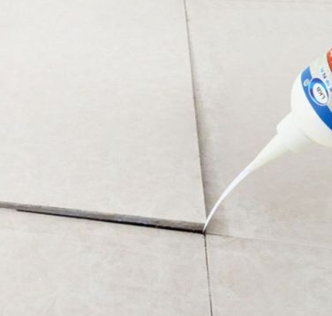 泸水瓷砖空鼓维修公司分享卫生间瓷砖脱落的原因可能有以下几点